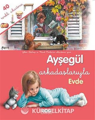 Ayşegül Arkadaşlarıyla Evde